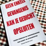 『Geen enkele gevangenis kan je gedicht opsluiten』(オランダ語版『詩の檻はない』)に訳詩掲載